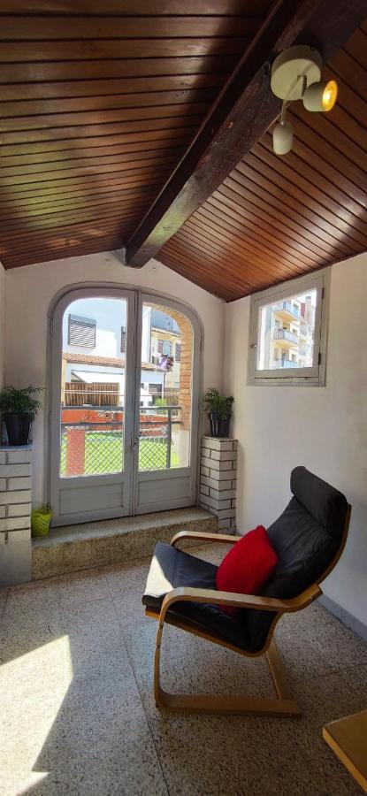 Casa Petits Apartamento Manresa Exterior foto